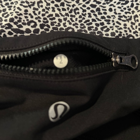 Lululemon fast and free high rise 19” capri size 2 85 - Picture 9 of 13